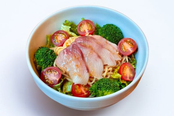 国産ブリの和風サラスパ