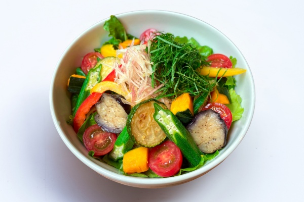 夏野菜のサラスパ